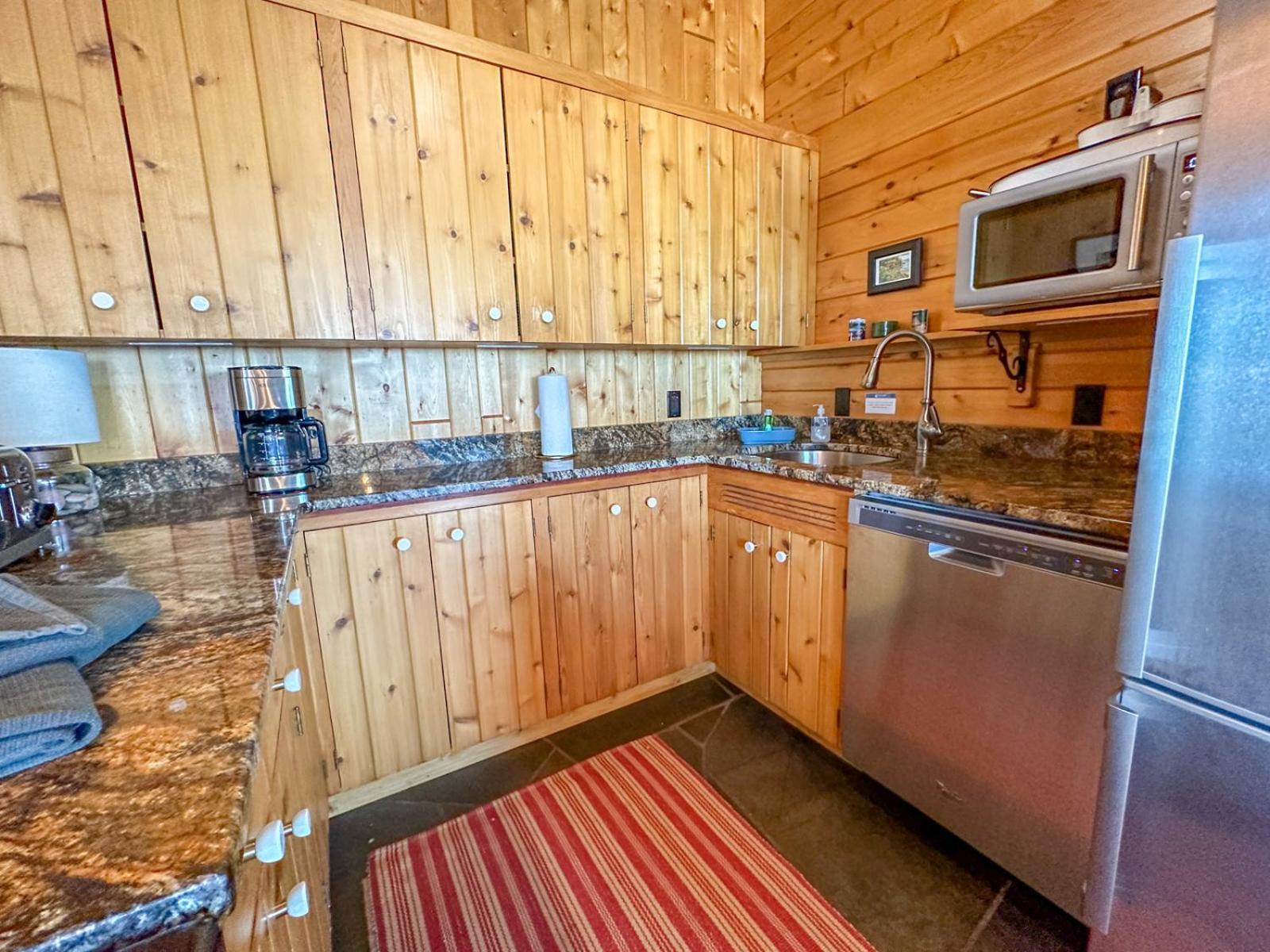Baileys On The Lake By Cascade Vacation Rentals ラットセン エクステリア 写真