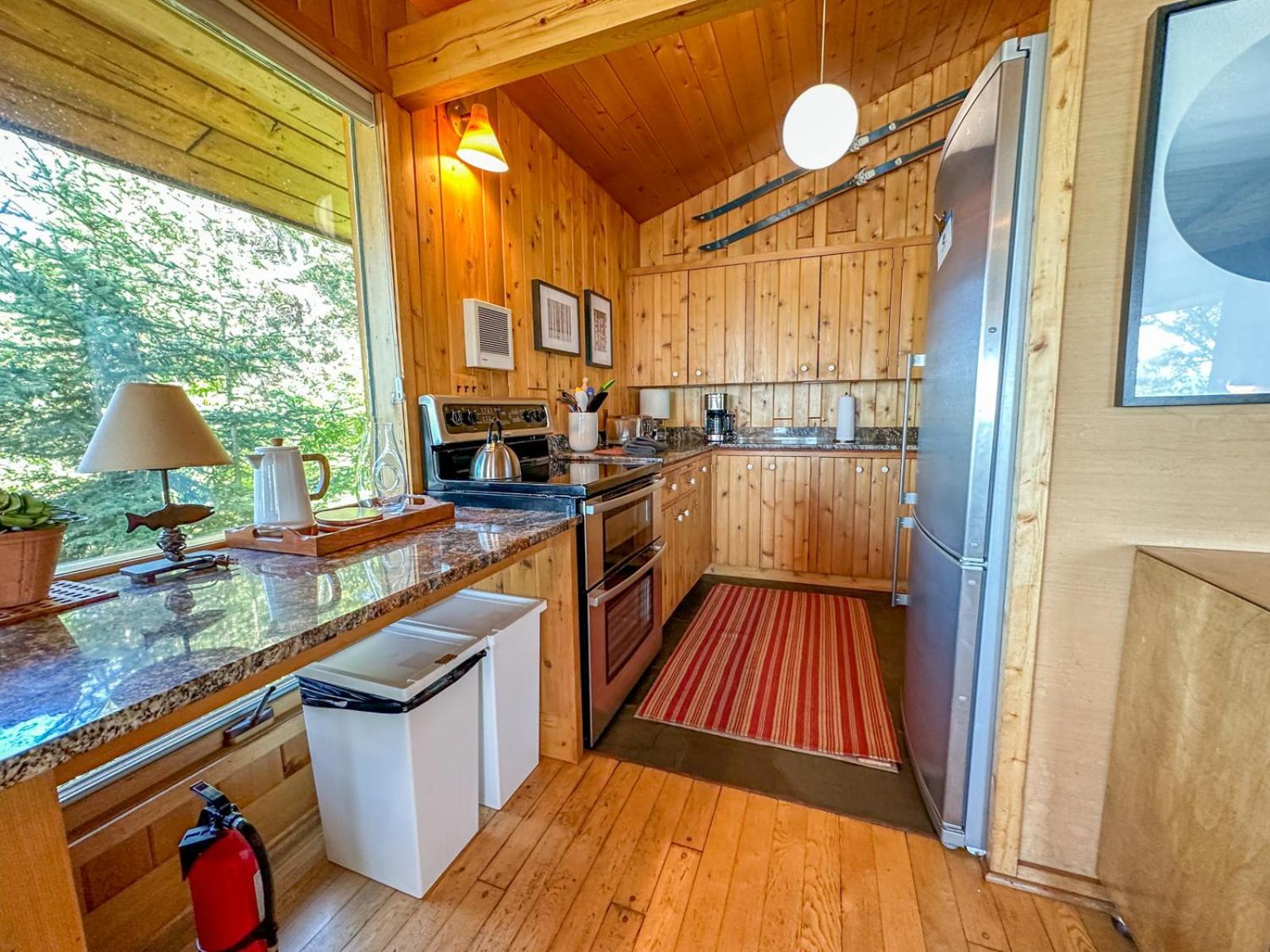 Baileys On The Lake By Cascade Vacation Rentals ラットセン エクステリア 写真