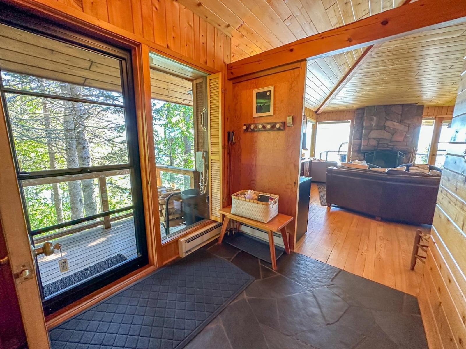 Baileys On The Lake By Cascade Vacation Rentals ラットセン エクステリア 写真